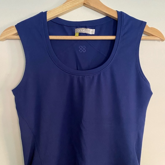 nwot ANUE NEW BALANCE royal blue athletic sleeveless top - Picture 4 of 10